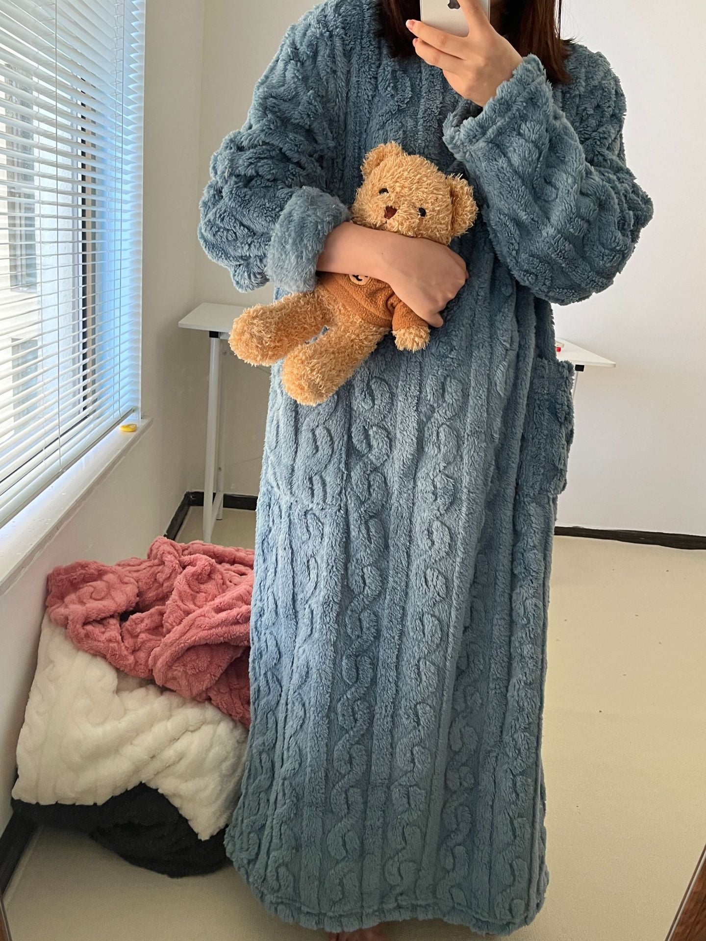 CozySnug - Winter Gown