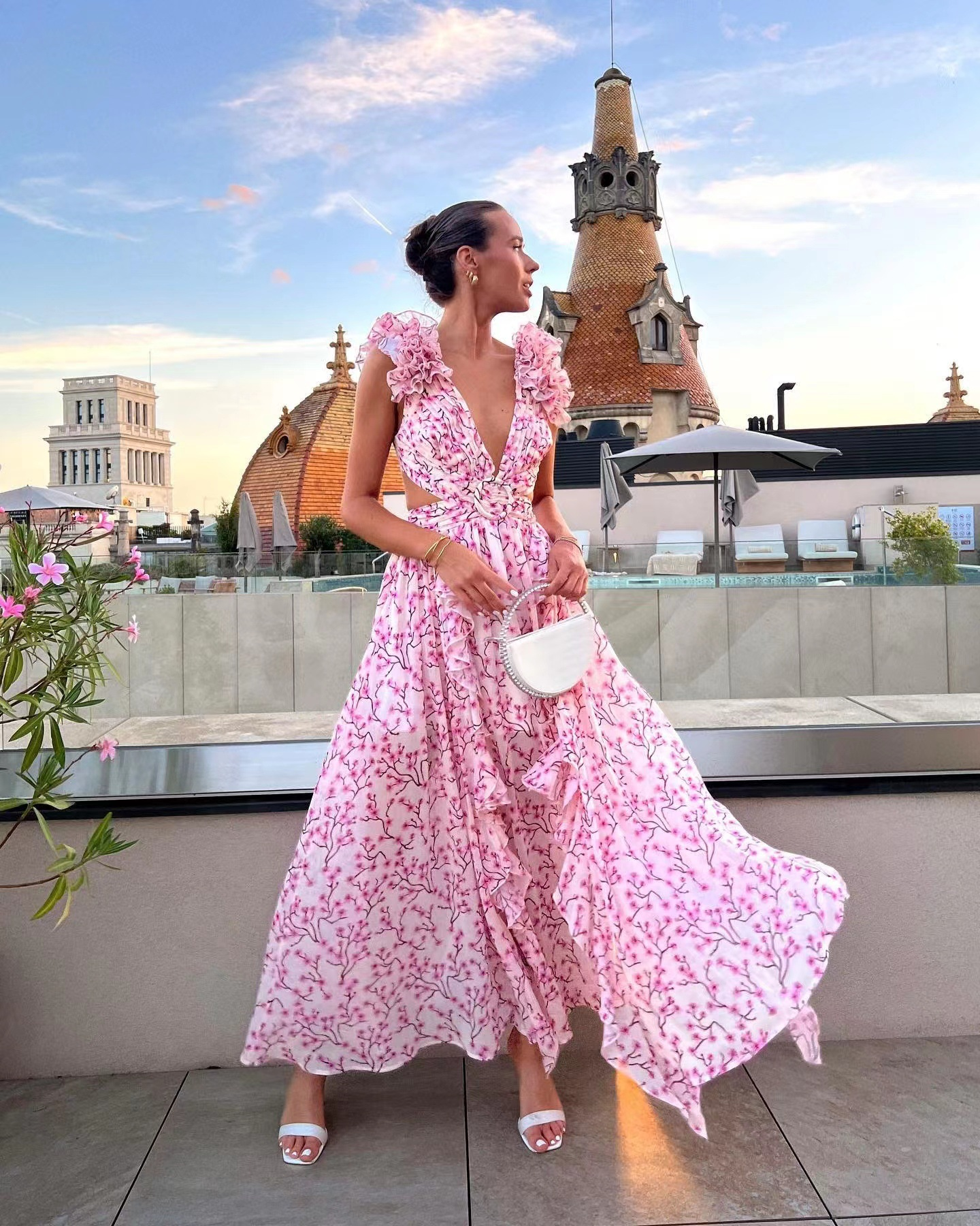 Maren - Elegant v-neck dress
