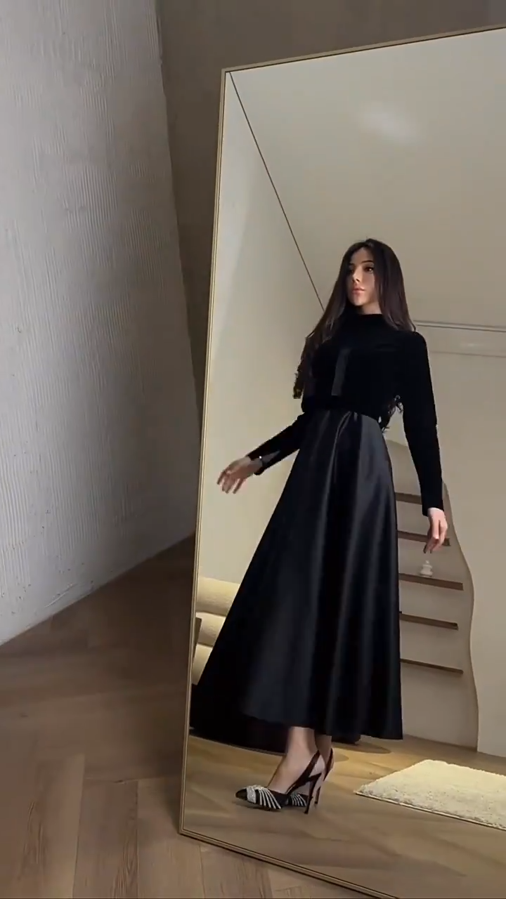 Celine - A-line velvet satin dress