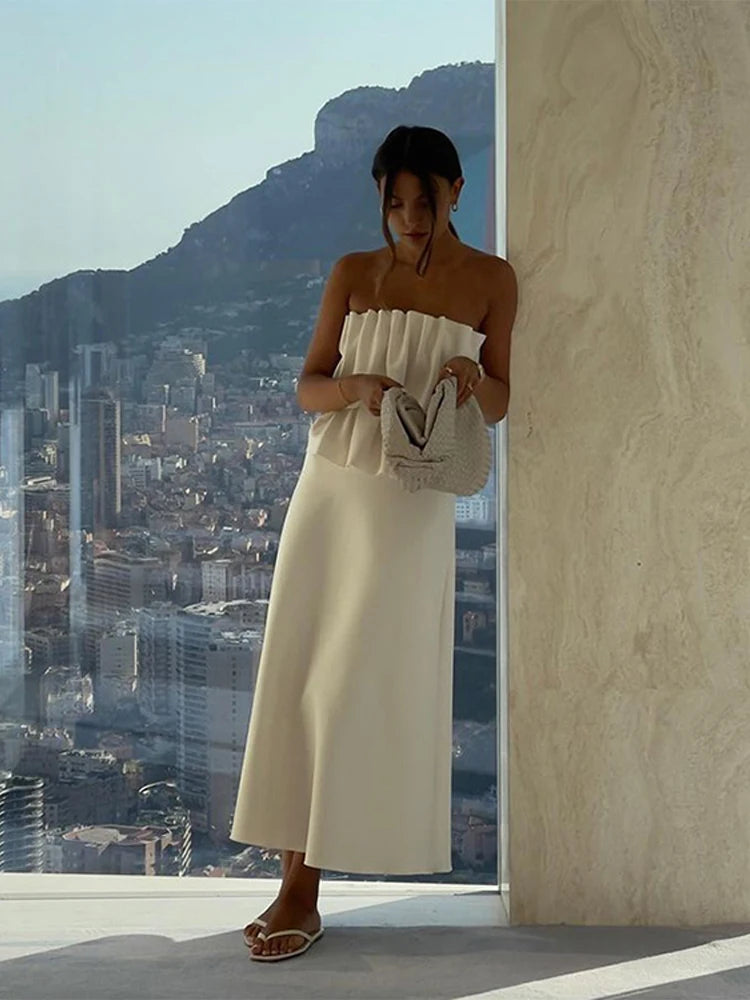 Alma - Strapless pleated dress