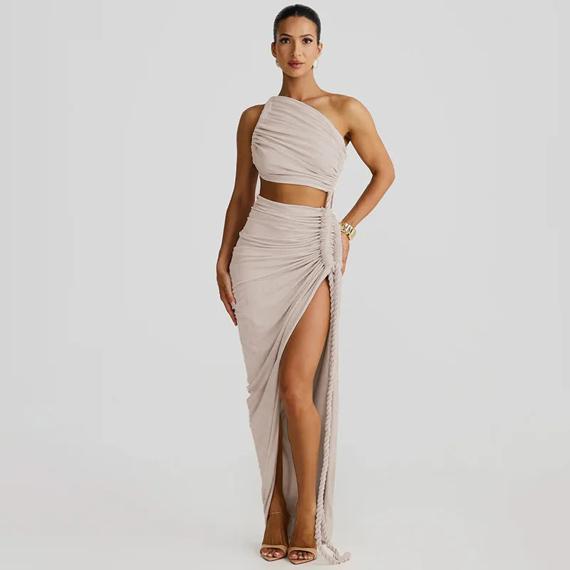 Chara - Flattering ruched dress