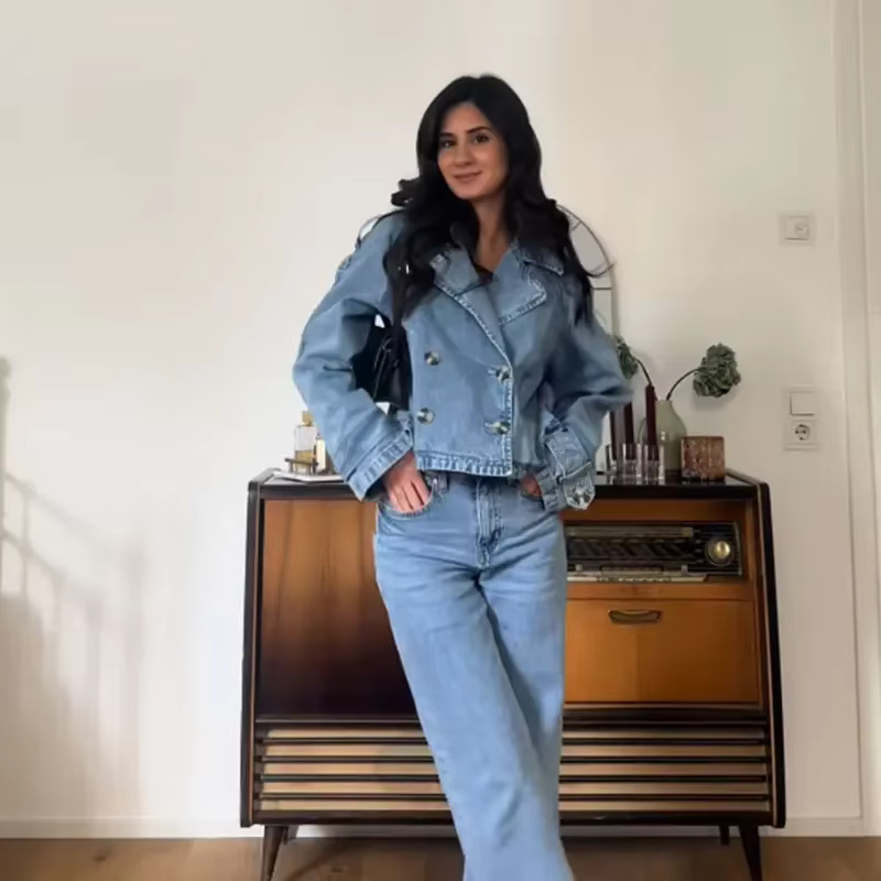 Liza Mae - Cropped trench style coat