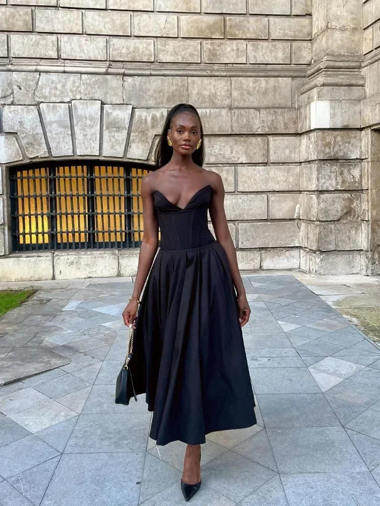 Amara - Figure flattering strapless dress