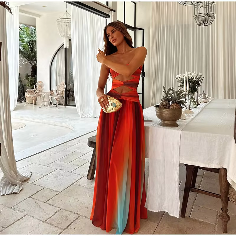 Kaia - Elegant strapless dress