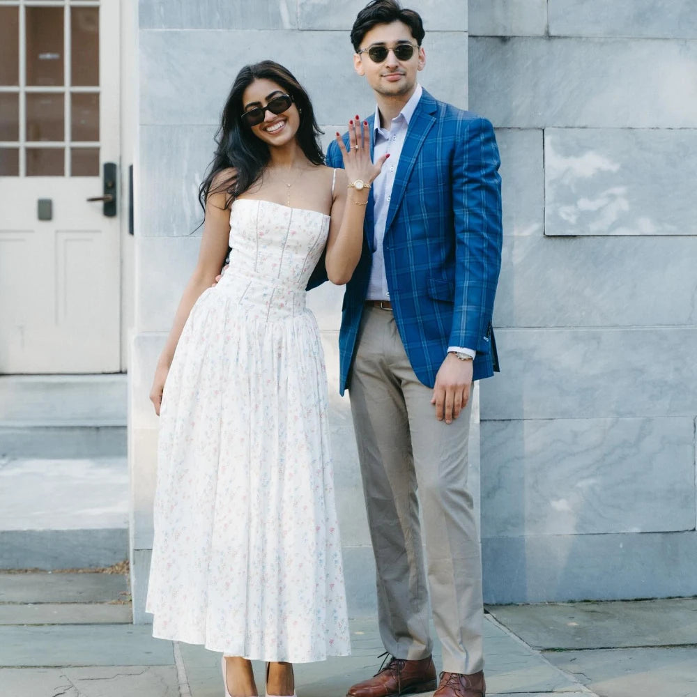 Penelope - Flattering midi dress