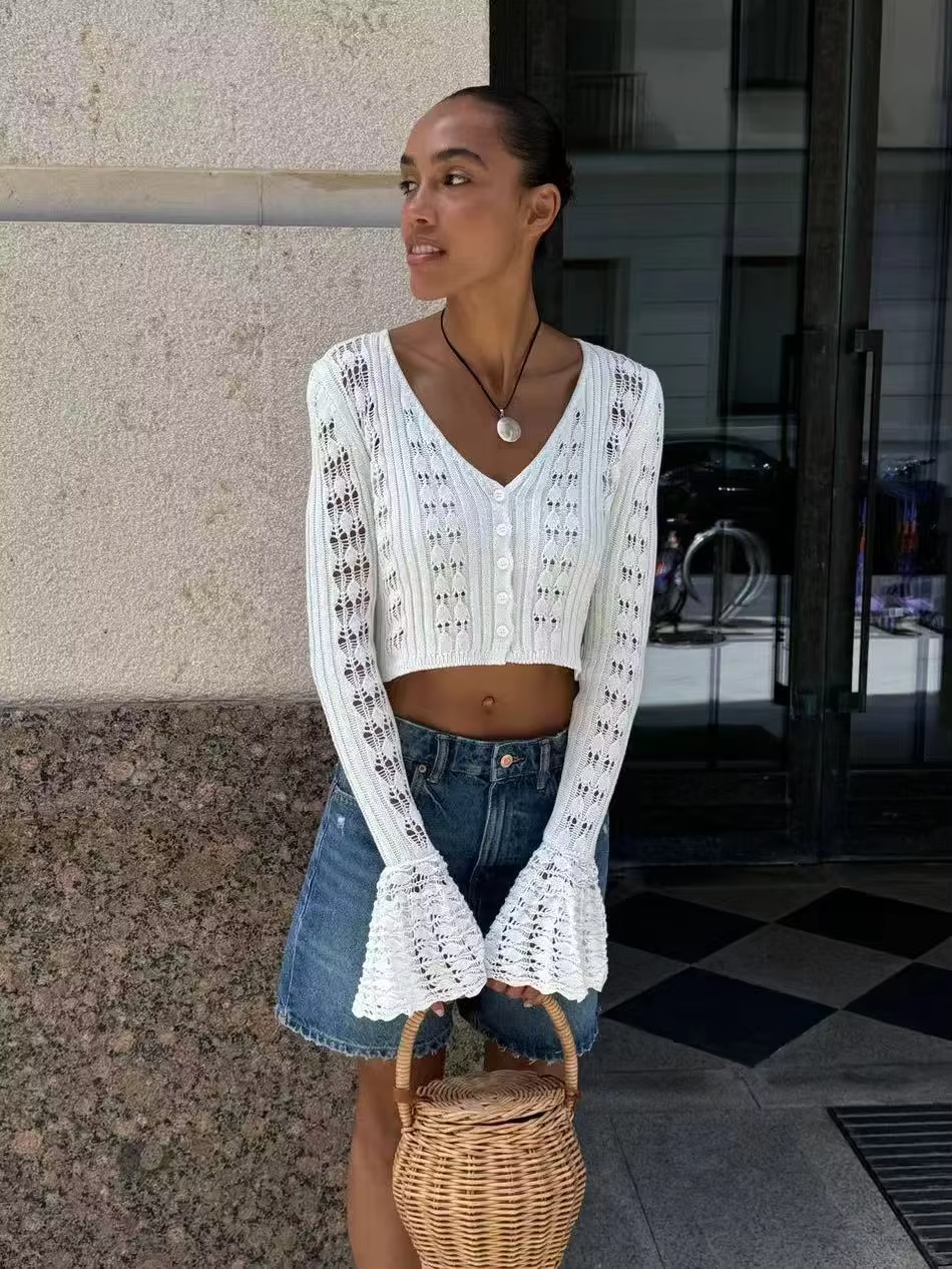 Marie - Fine knitted cropped cardigan