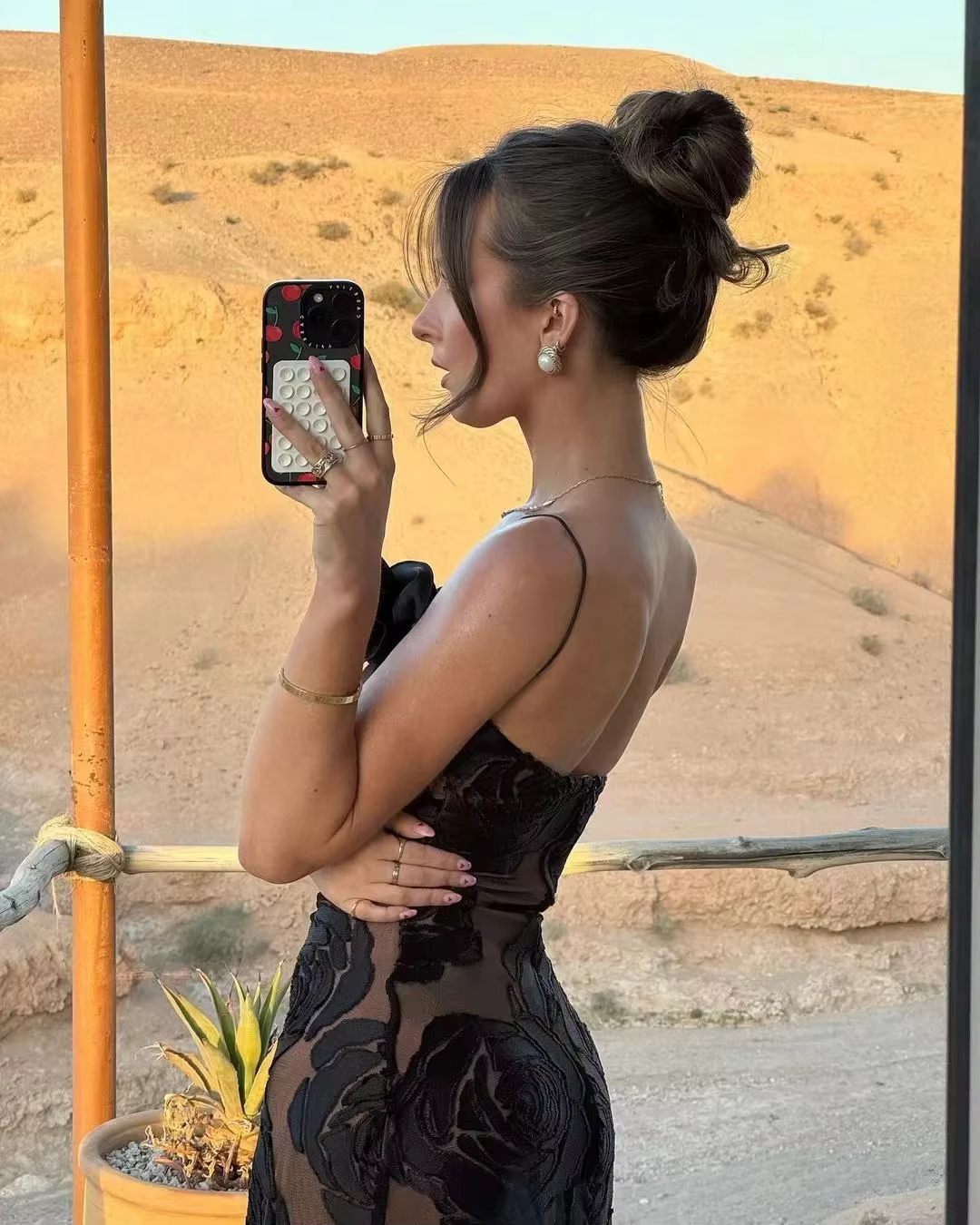Candice - Elegant one shoulder