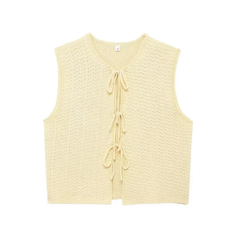 Tania - Casual sleeveless top