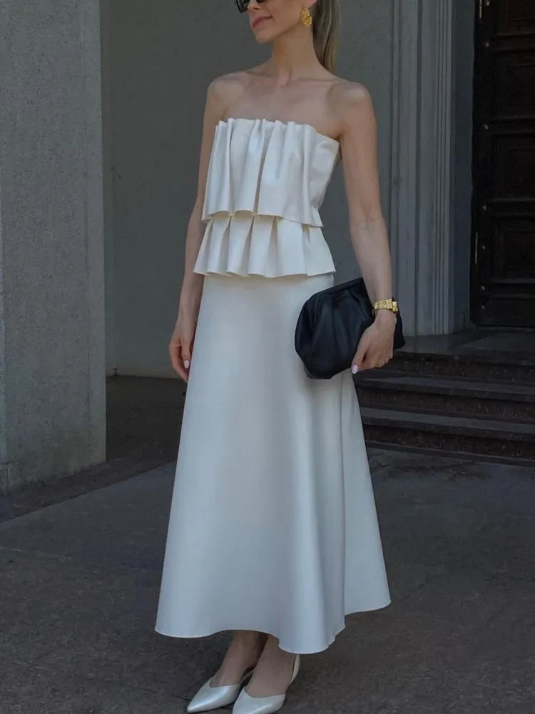 Alma - Strapless pleated dress
