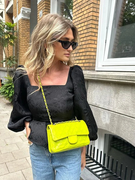 Lina - Puff sleeved blouse