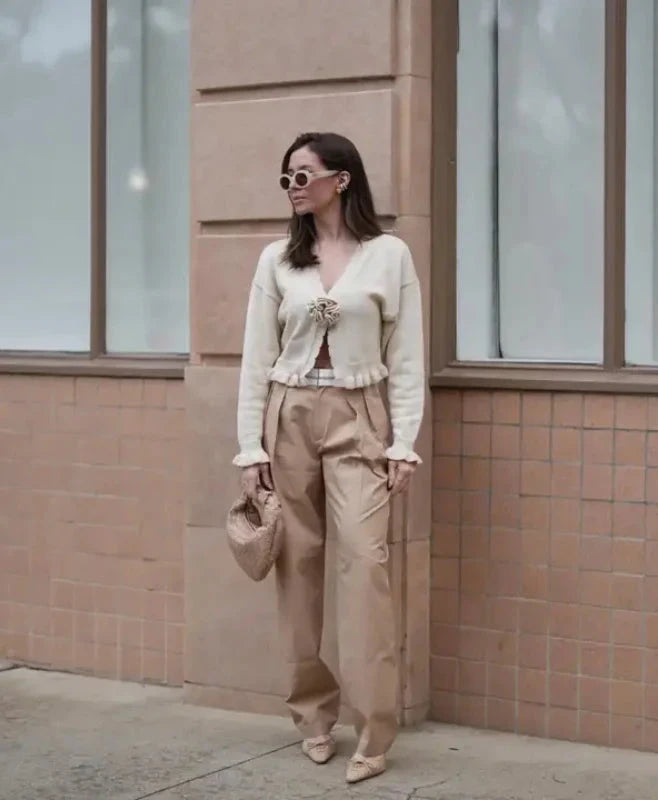 Rosanna - Romantic cardigan with rose detail