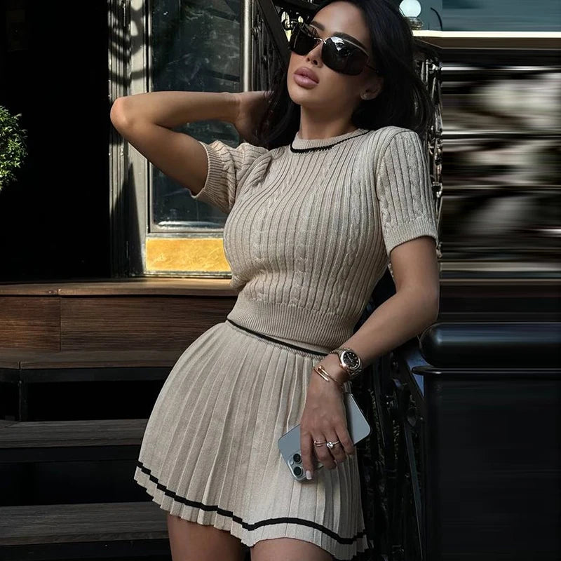 Chiara - Elegant knitted two piece set