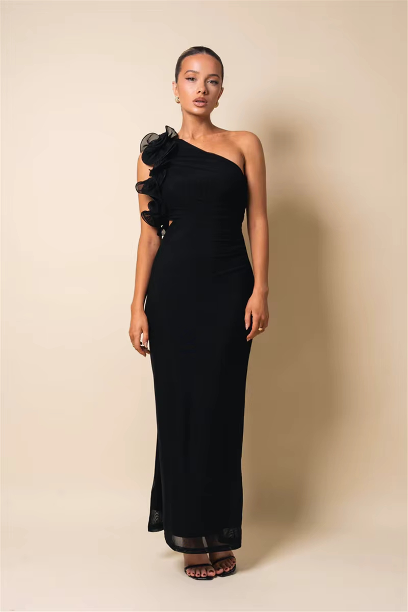 Grazia - Figure flattering one shoulder dress