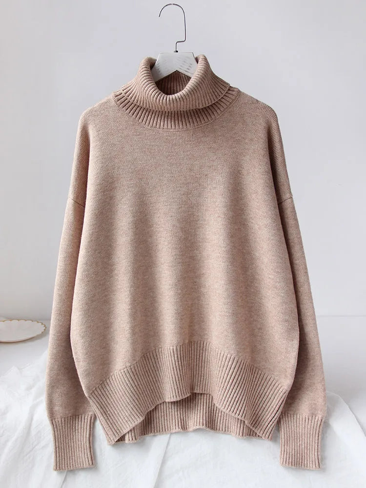 Nora - Knitted high neck sweater