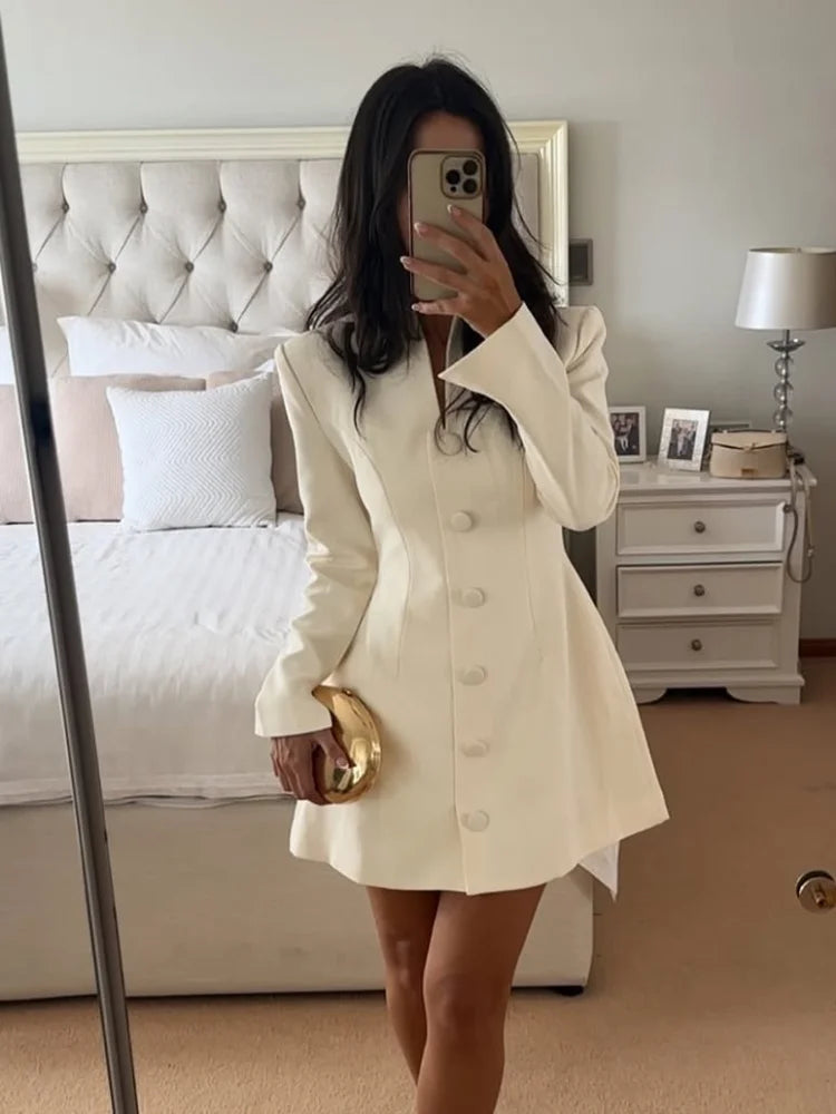 Willow - Structured long sleeve dress