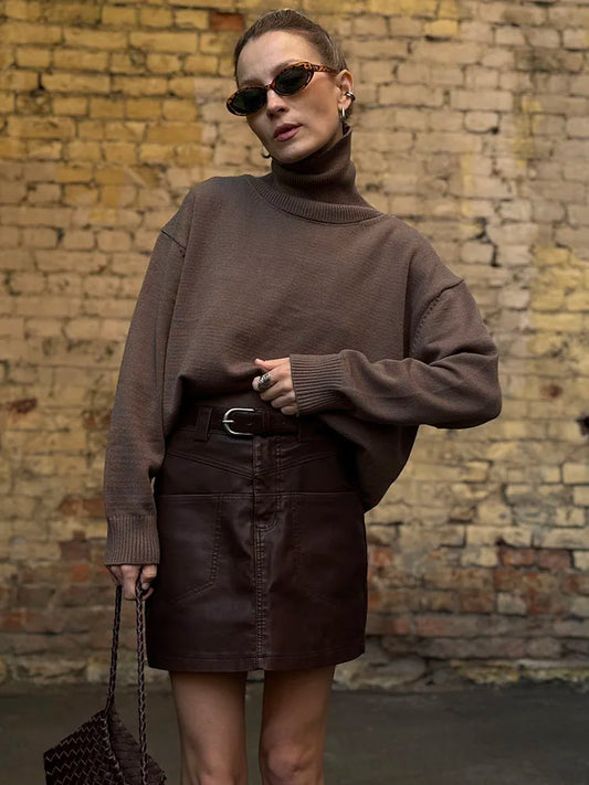 Lily - Knitted high neck sweater