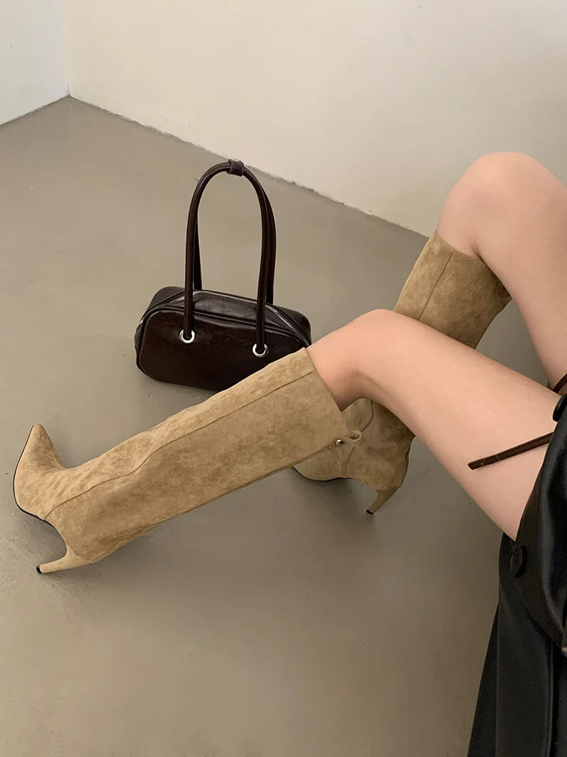 Tania - Long boots with slim heel