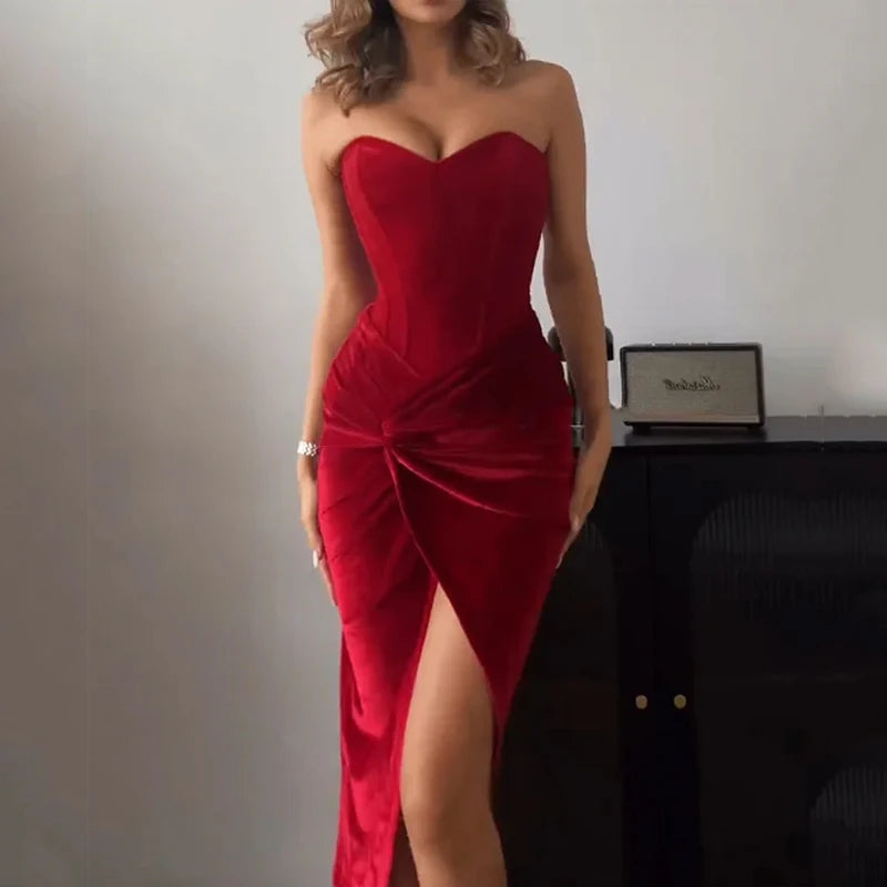 Sofia Anna - Flattering corset dress