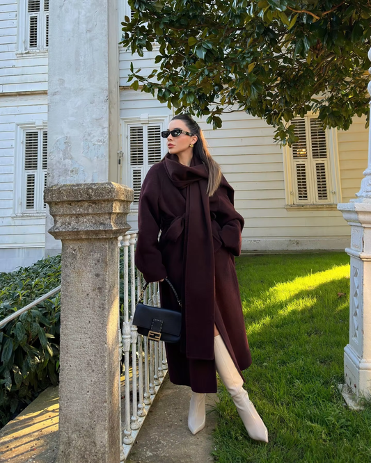 Talita - Elegant wool blend coat with scarf