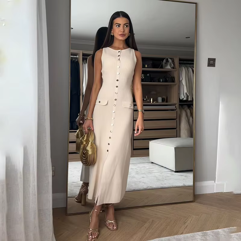 Victoria - Elegant fine knitted dress