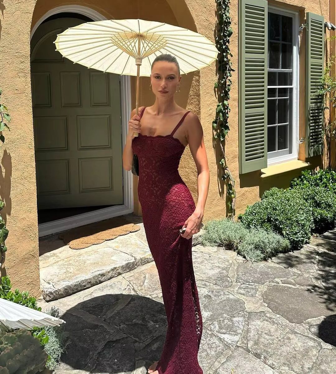 Taissa - Long lace dress