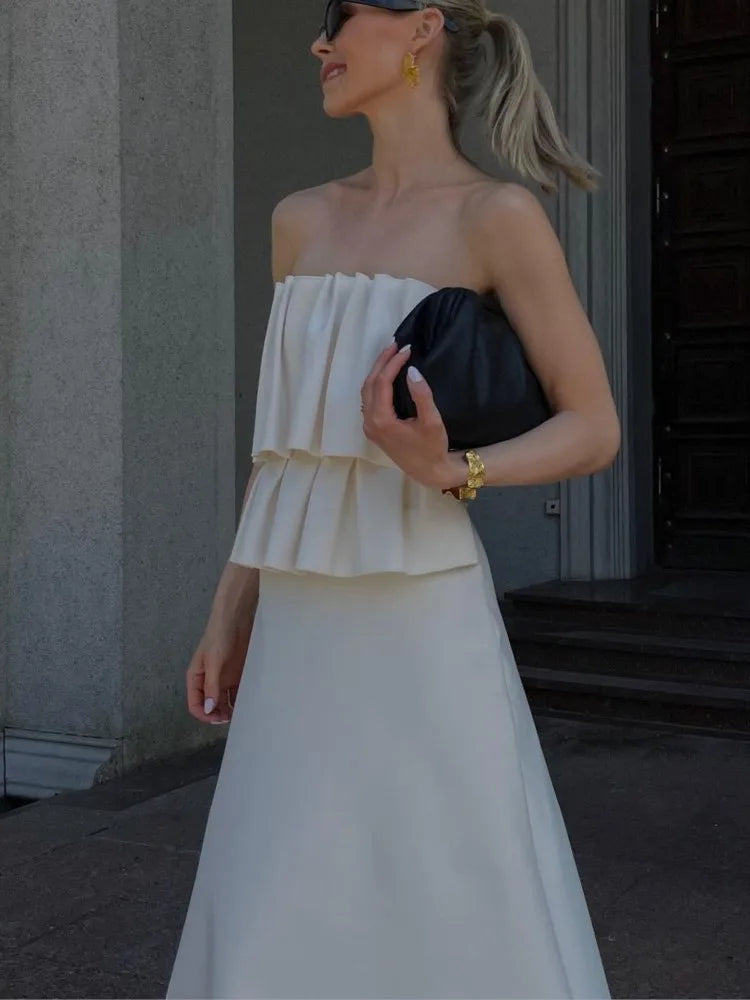 Alma - Strapless pleated dress
