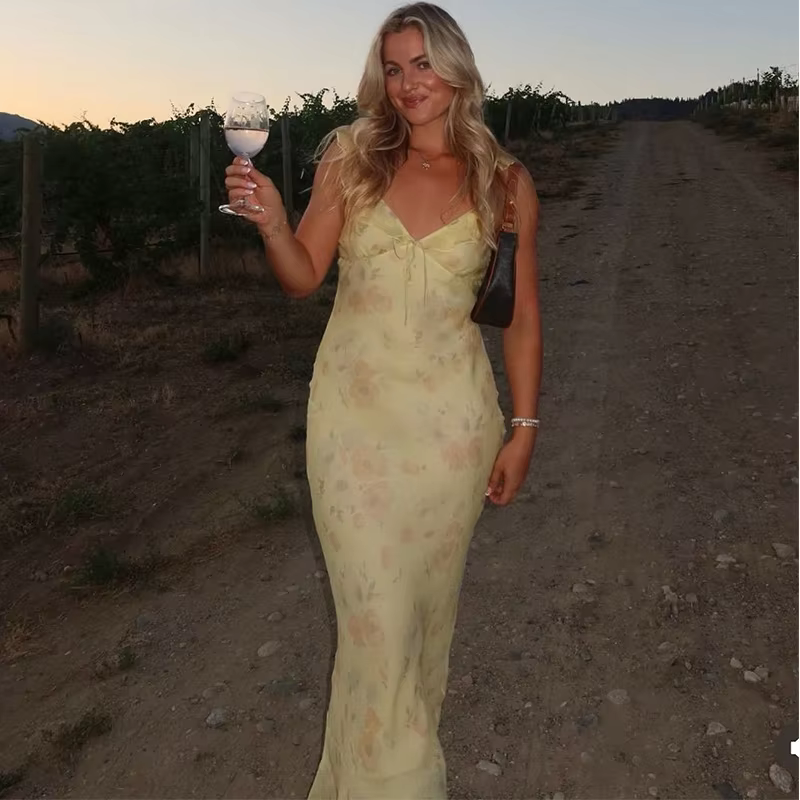 Solene - Flattering satin silk dress