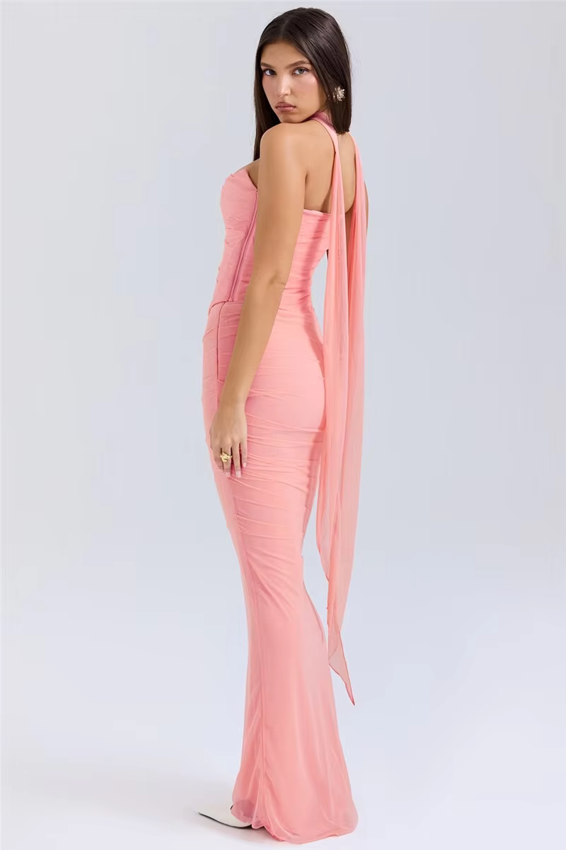 Raisa - Elegant strapless dress
