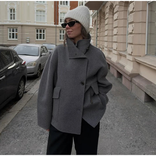 Evie - Wool blend coat with high collar