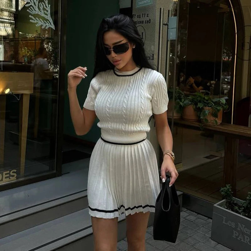 Chiara - Elegant knitted two piece set