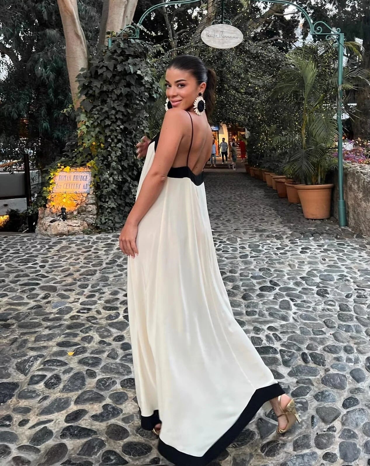 Talia - Flowing a-line sun dress