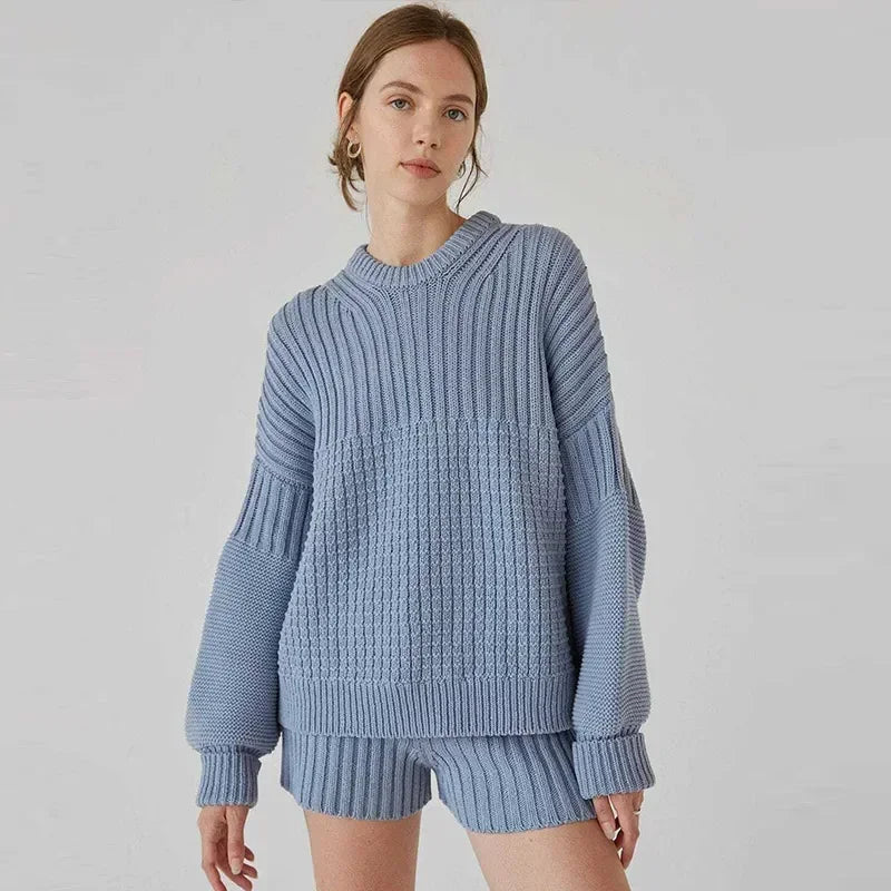 Lucy - Knitted sweater and short co-ord set