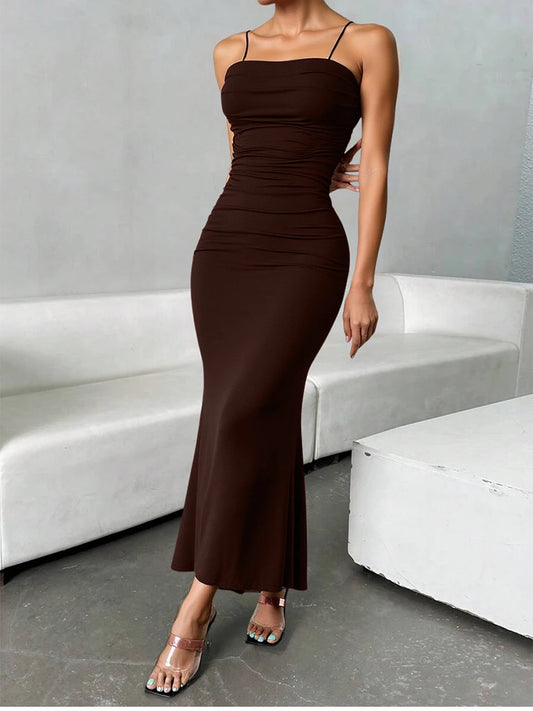 Eden - Figure flattering dress