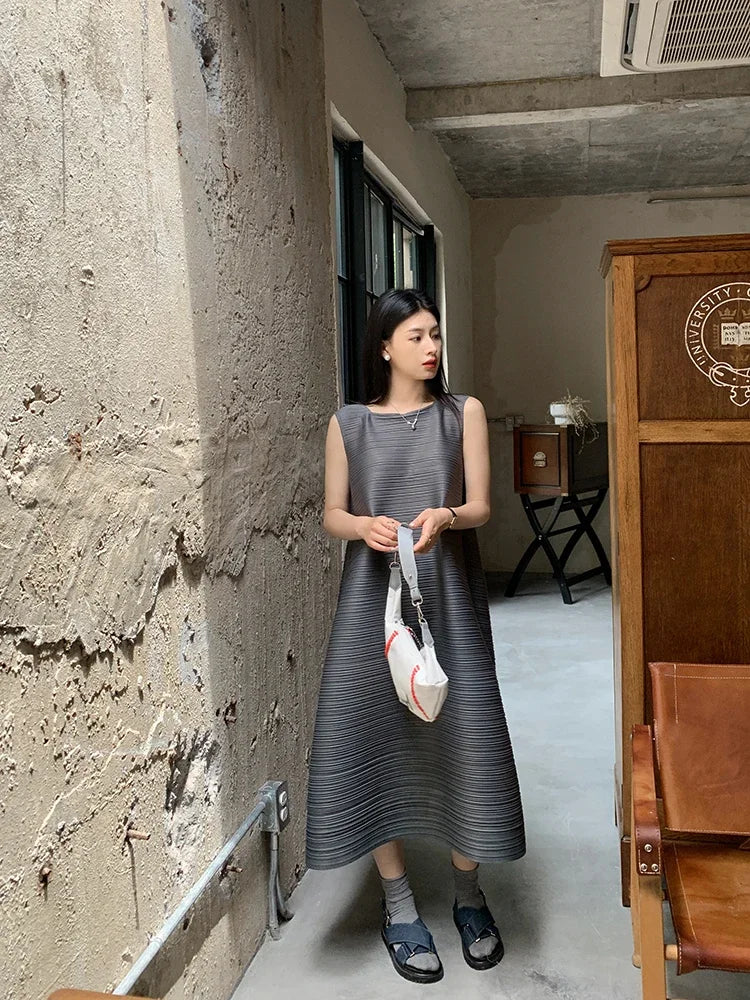 Carmen - Pleated a-line dress