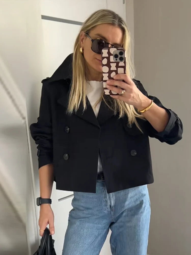 Liza Mae - Cropped trench style coat
