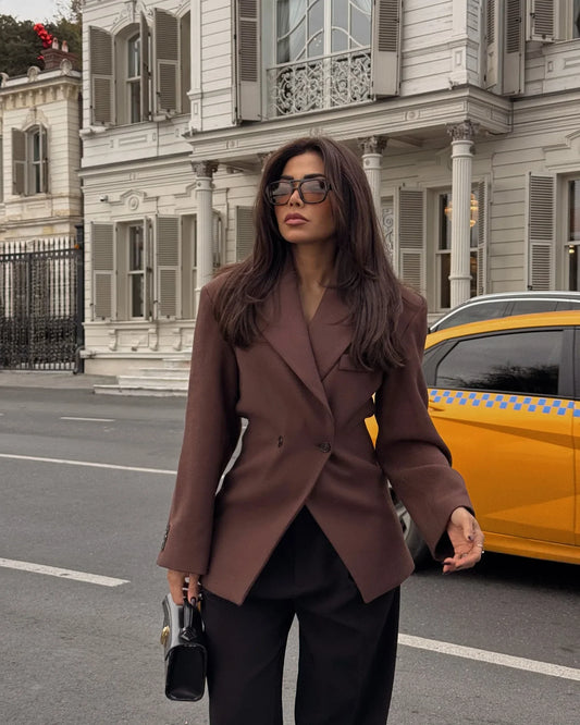 Elly - Flattering blazer jacket