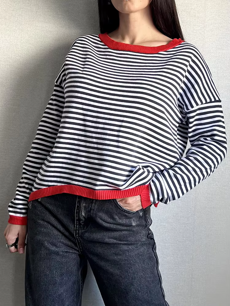 Mirina - Elegant striped long sleeve shirt