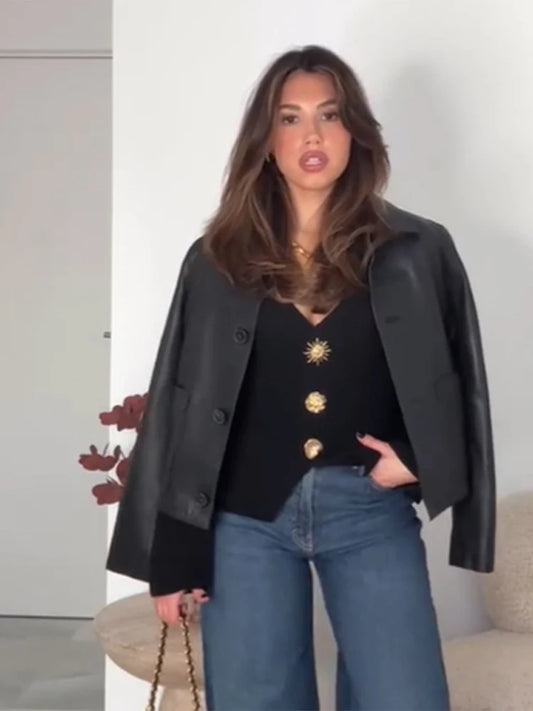 Karolina - Elegant v-neck cardigan