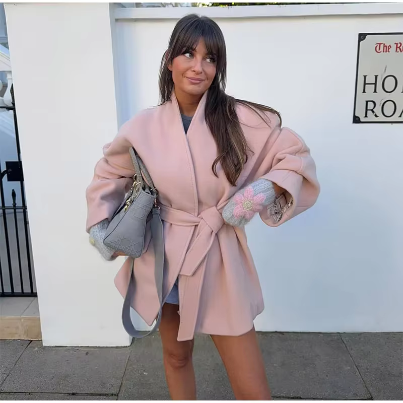 Klaudia - Elegant wool blend coat