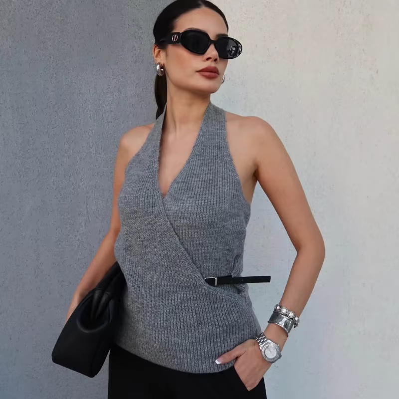 Romy - Fine knitted halter neck top