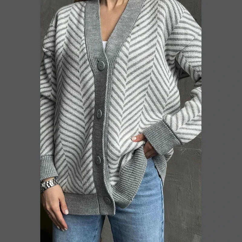 Jillian - Elegant herringbone cardigan