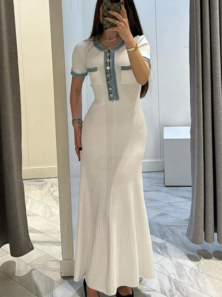 Maura - Elegant fine knitted dress