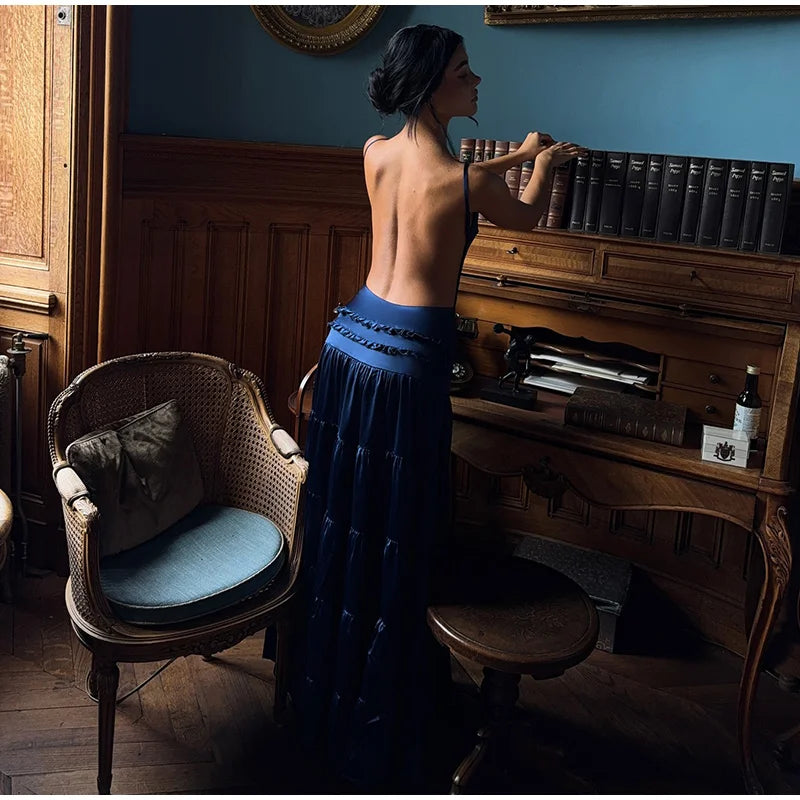 Feline - Open back dress