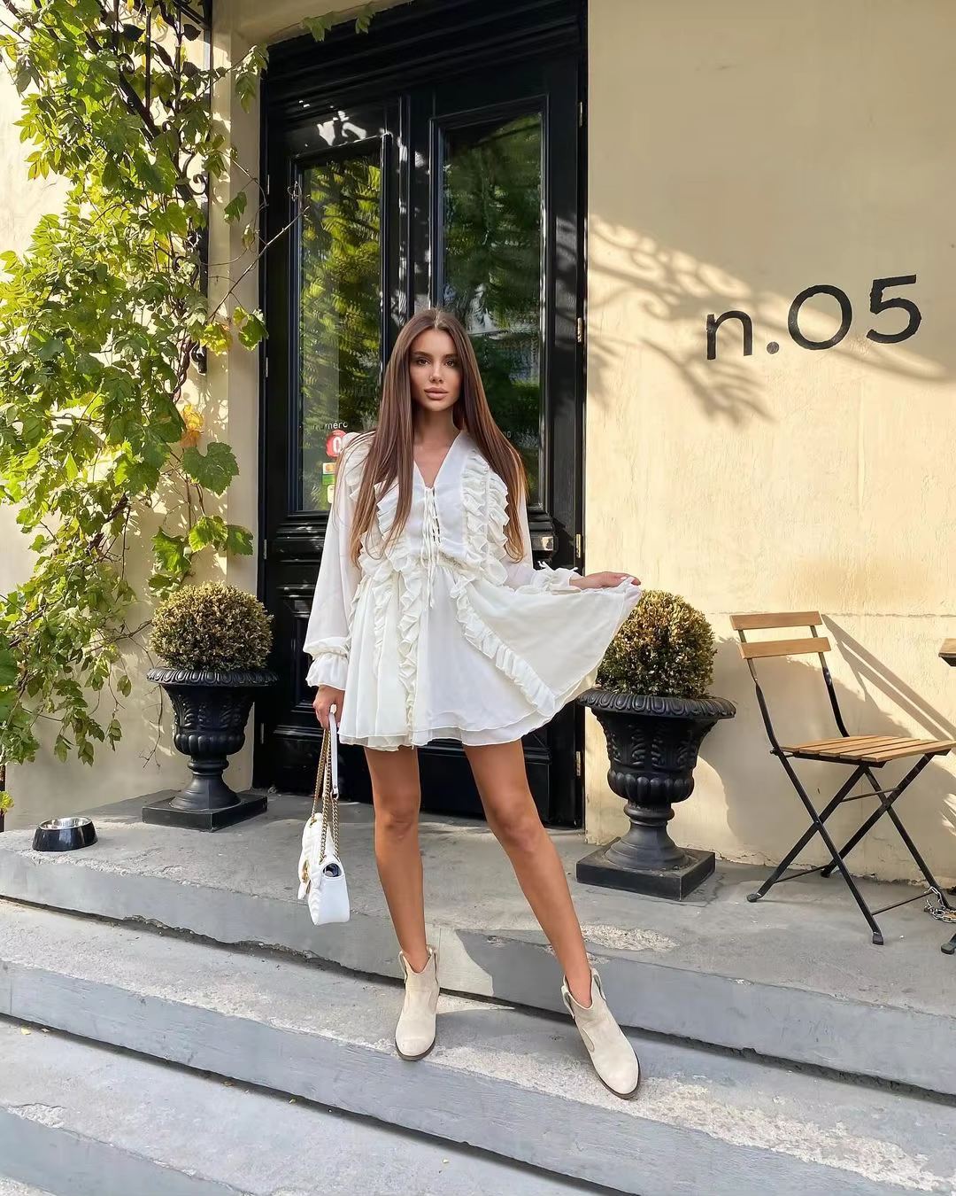 Tsarina - Elegant ruffled dress