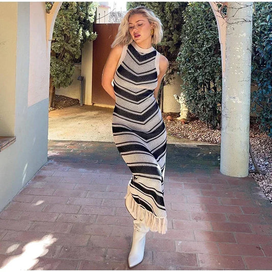 Flora - Knitted striped dress with tassels