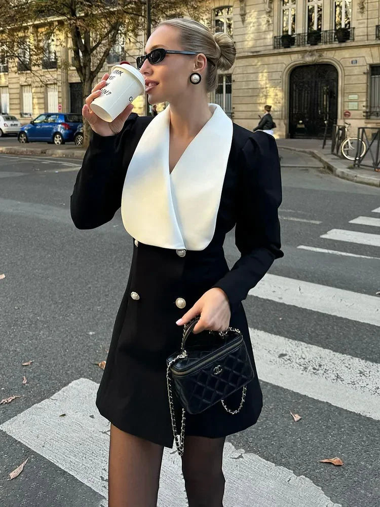 Fable - Elegant white lapel blazer dress