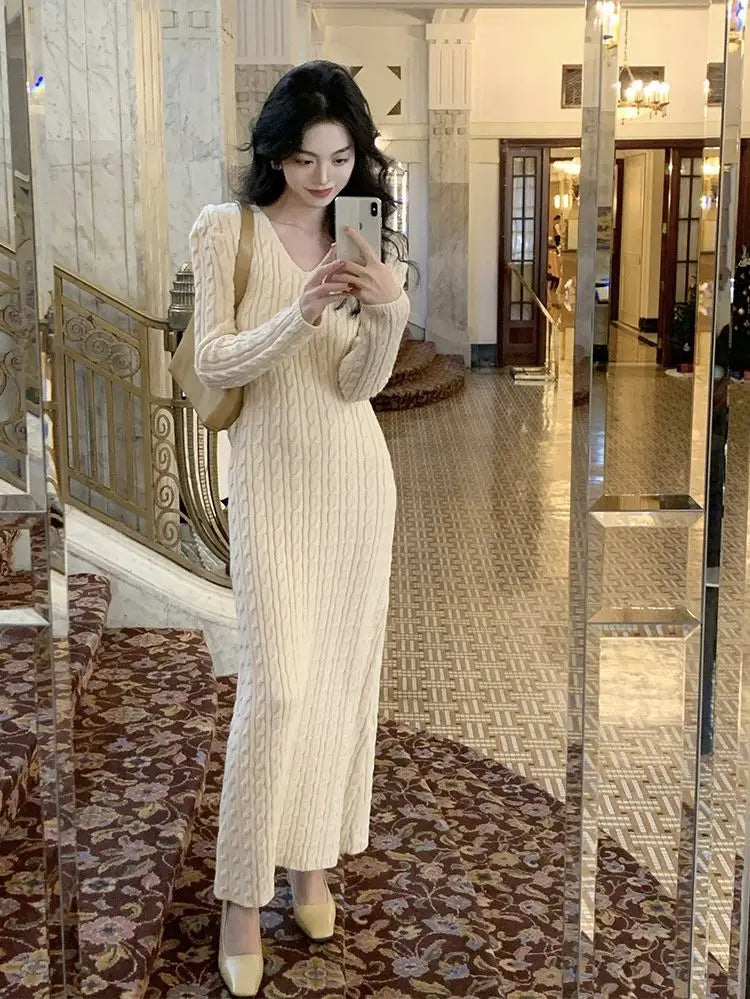 Maia - Cable knit dress