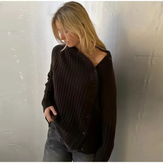 Johanna - Knitted pullover with buttons