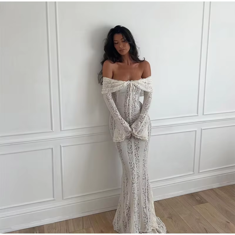 Sinza - Off shoulder lace dress
