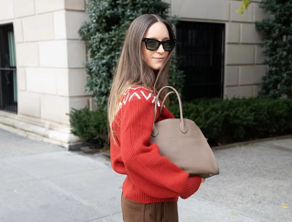 Vera - Knitted jumper